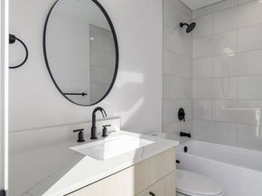 518 N 102nd Street, Seattle WA 98133