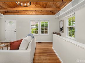 3707 SW Juneau Street, Seattle WA 98126