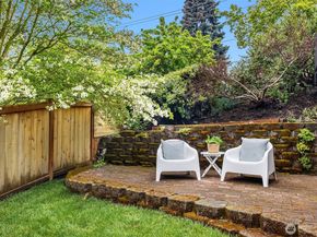 3707 SW Juneau Street, Seattle WA 98126