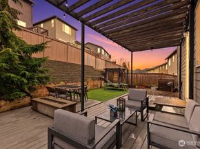 9219 Jacobia Avenue SE, Snoqualmie WA 98065