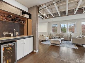 9219 Jacobia Avenue SE, Snoqualmie WA 98065