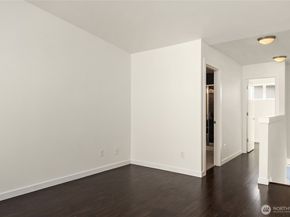 3631 Courtland Place S B, Seattle WA 98144