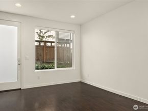 3631 Courtland Place S B, Seattle WA 98144