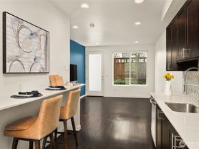 3631 Courtland Place S B, Seattle WA 98144