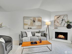 12404 E Gibson Road B304, Everett WA 98204