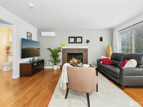 16706 10th Place W, Lynnwood WA 98037