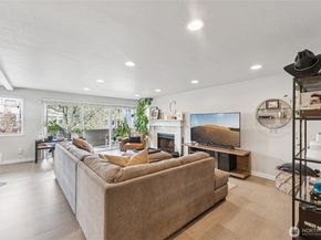 312 4th Avenue 202, Kirkland WA 98033