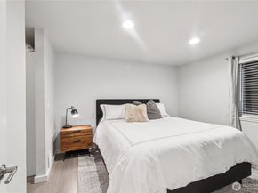 312 4th Avenue 202, Kirkland WA 98033