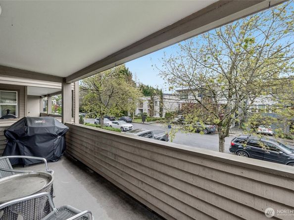 312 4th Avenue 202, Kirkland WA 98033