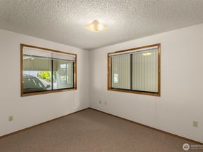 24124 8th Place W, Bothell WA 98021