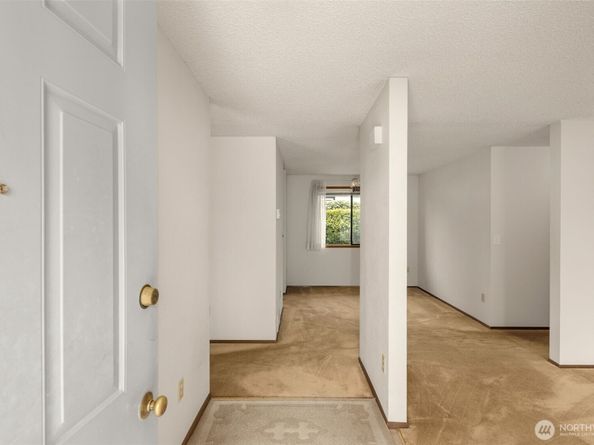 24124 8th Place W, Bothell WA 98021