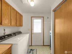 24124 8th Place W, Bothell WA 98021