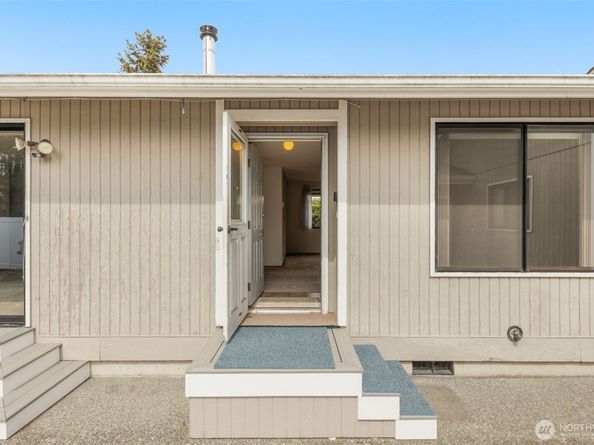 24124 8th Place W, Bothell WA 98021