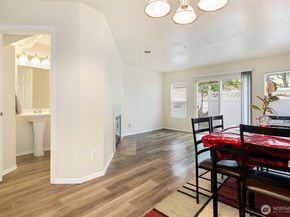 1825 S 330th Street E7, Federal Way WA 98003