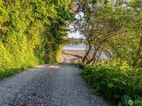 26445 Marine View Drive S, Des Moines WA 98198