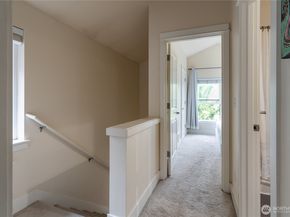 1419 NW 65th Street B, Seattle WA 98117