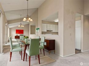 1319 S Puget Drive D35, Renton WA 98055