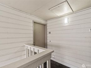 1319 S Puget Drive D35, Renton WA 98055