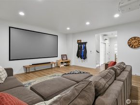 914 6th Street, Mukilteo WA 98275