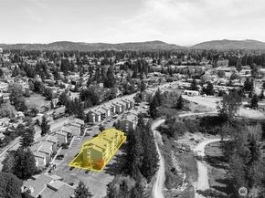 2517 NE 4th Street 523, Renton WA 98056