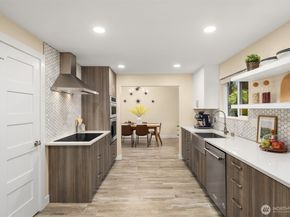 6279 NE 154th Street, Kenmore WA 98028