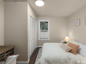 9728 23rd Avenue NE A, Seattle WA 98115