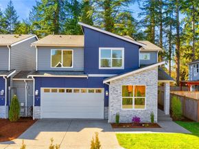 1120 131st Street SE B, Everett WA 98208