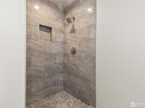1120 131st Street SE B, Everett WA 98208