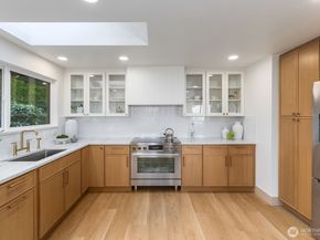 16858 76th Avenue W, Edmonds WA 98026