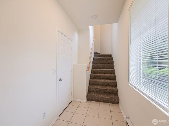 23210 59th Street S 125, Kent WA 98032