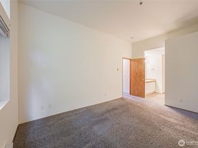 23210 59th Street S 125, Kent WA 98032