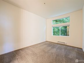 23210 59th Street S 125, Kent WA 98032
