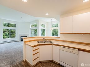23210 59th Street S 125, Kent WA 98032