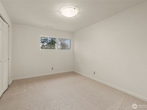 8615 184th Street SW, Edmonds WA 98026