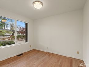 8615 184th Street SW, Edmonds WA 98026