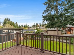8615 184th Street SW, Edmonds WA 98026