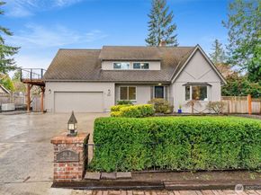 8615 184th Street SW, Edmonds WA 98026