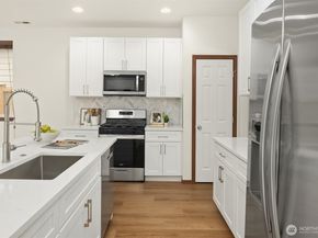 12871 NE 198th Place, Woodinville WA 98072