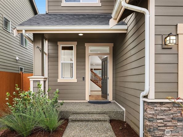 12871 NE 198th Place, Woodinville WA 98072