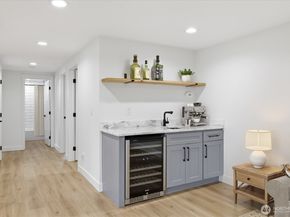 1608 172nd Avenue NE, Bellevue WA 98008
