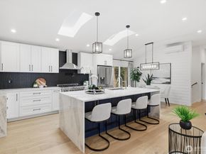1608 172nd Avenue NE, Bellevue WA 98008