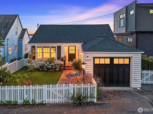 19529 27th Avenue NW, Shoreline WA 98177