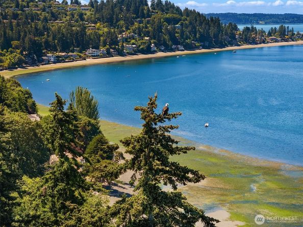 2714 SW 152nd Pl, Burien WA 98166