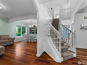 2717 E Lidstrom Hill Road, Port Orchard WA 98366