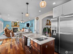 2717 E Lidstrom Hill Road, Port Orchard WA 98366