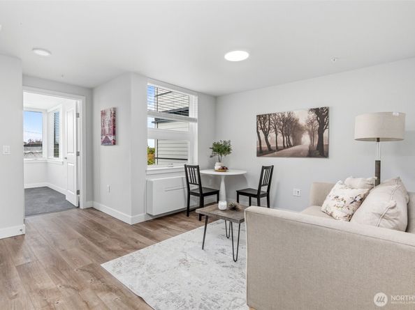 5022 Martin Luther King Jr Way S 502, Seattle WA 98118