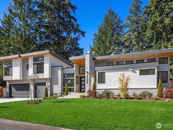 2405 162nd Avenue NE, Bellevue WA 98008