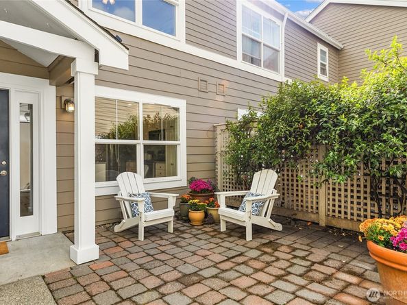 1230 Weaver Road NW C5, Bainbridge Island WA 98110