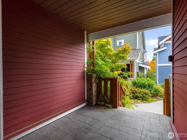 8018 Ashworth Avenue N A, Seattle WA 98103