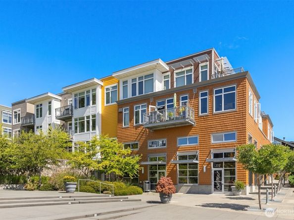 125 Ferncliff Avenue NE E242, Bainbridge Island WA 98110
